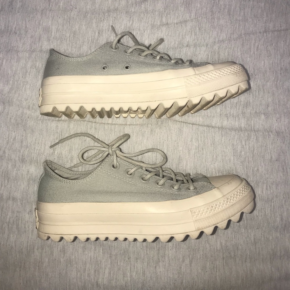 Platform Converse